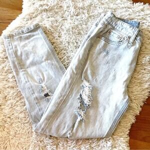Wild Fable High Rise Mom Jean denim womens size 00 distressed holes rips